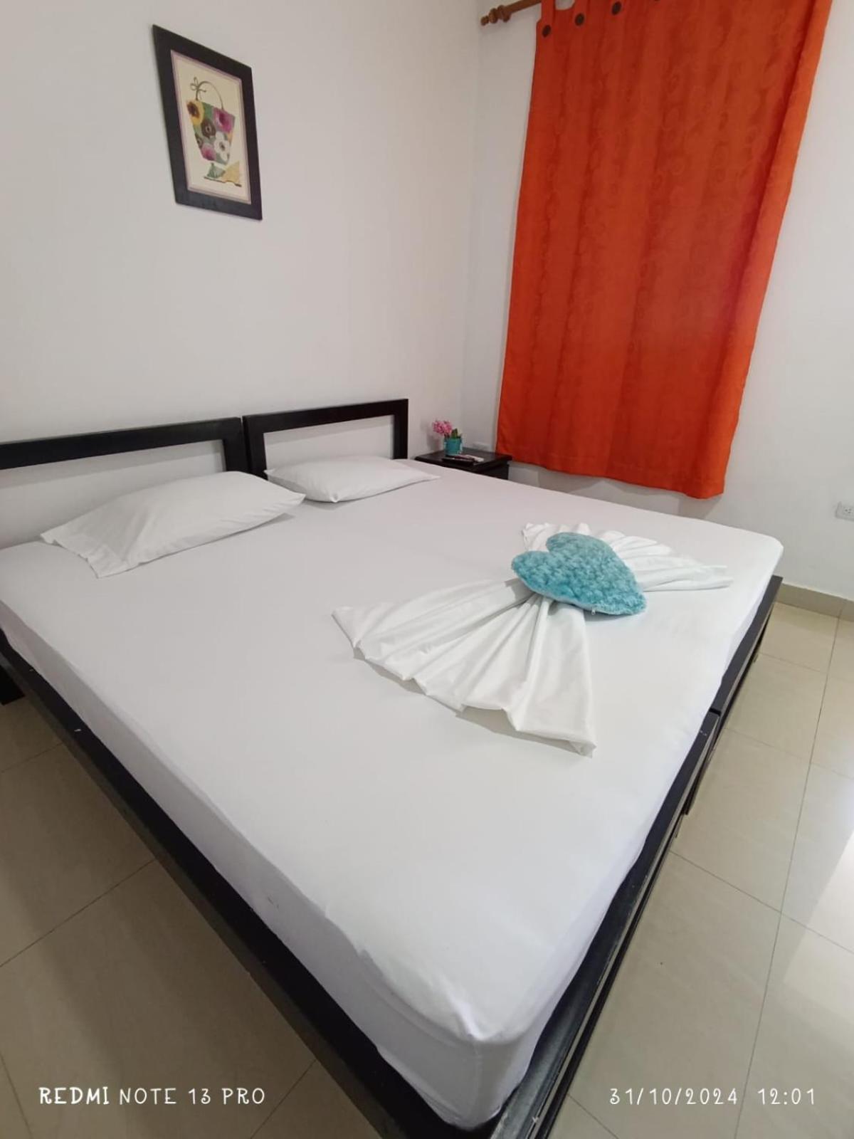 Hospedaje Casa Cultural Saberes Neiva  Bagian luar foto